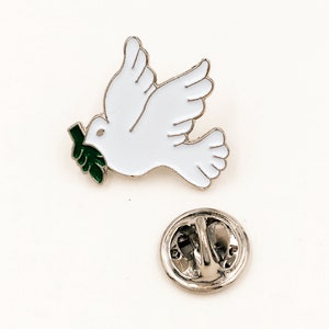 White Dove of Peace Lapel Hat Tie Pin Badge - Brand New