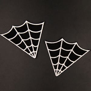 2pcs a pair  Gothic Skull  Spider Web Spiderweb Collar BLACK White Embroidered Iron On Applique  Punk Rockabilly Tattoo  Applique