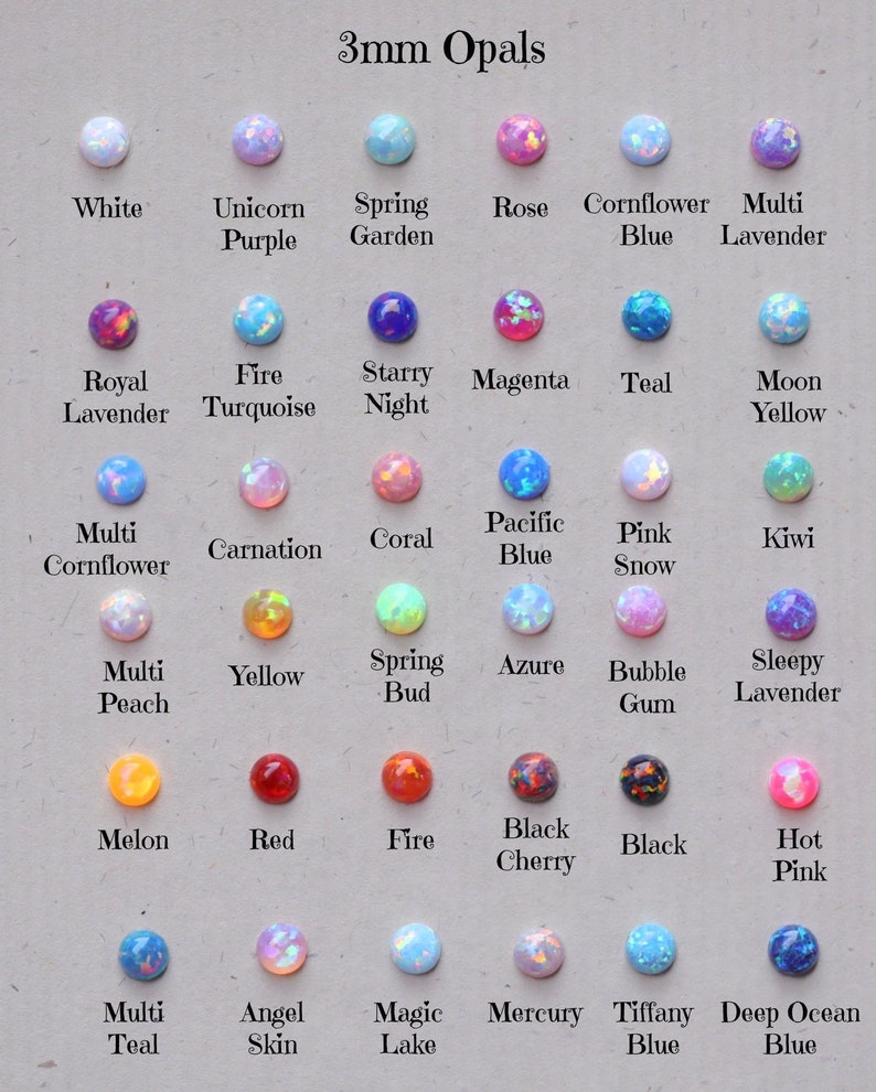 Op de afbeelding: Een verzameling van 3 mm opalen in verschillende kleuren, waaronder wit, paars, blauw, roze en groen. Elke opaal is gelabeld met zijn kleurnaam, zoals "Unicorn Purple", "Spring Garden" en "Hot Pink". De tekst "3mm Opals" staat bovenaan.