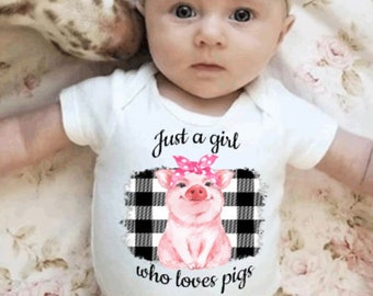 Loves Pigs Girls Bodysuit, Little Piggy Shirt, Little Piggy Outfit, Farm Animal Shower Gift, Toddler Funny Girls Farmhouse Baby Gift