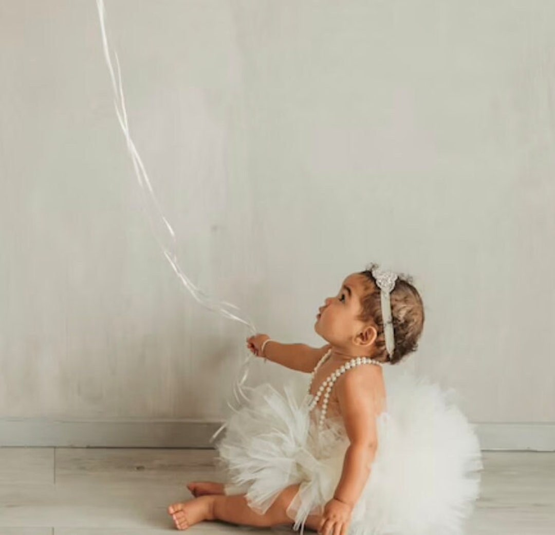 Girls Ivory Tutu, White Birthday Tutu, Toddler and Baby Tutu, 1st Birthday Cream Tutu, Smash Cake Photo, Ballerina Tutu, Ivory... 