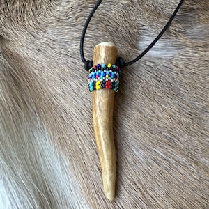 Deer Antler Necklace,  Antler Jewelry, Antler Necklace, Beaded Necklace, Seed Bead Necklace, Horn Necklace, Bone Necklace, Boho Necklace