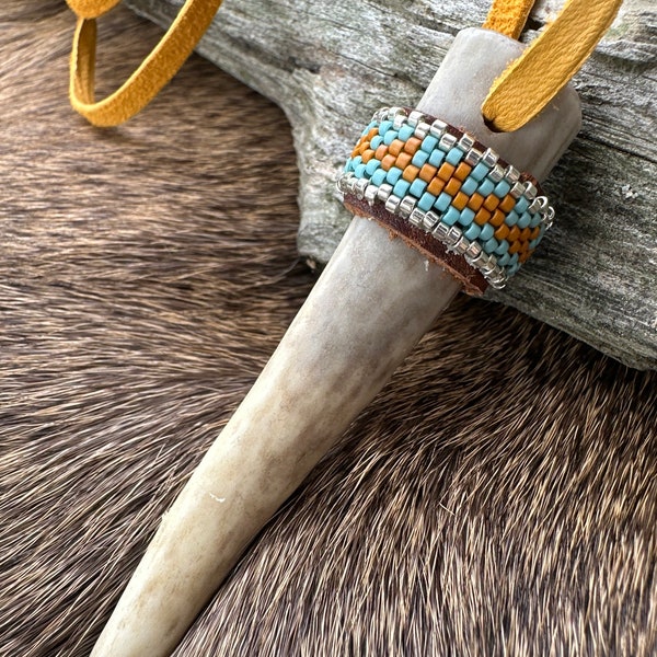 Antler Necklace, Deer Horn Necklace, Southwestern Necklace, Antler Jewelry, Beaded Pendant Necklace, Artisan Jewelry,  Deer Antler Sheds