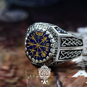 Anello Vegvisir, il Vegvisir in lapislazzuli. Gioiello vichingo, argento sterling 925, ossidato nero.