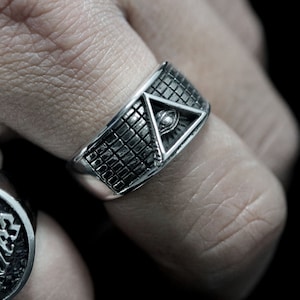 Illuminati Ring,Illuminati Signet Ring,All Seeing Eye Ring ,Sterling Silver 925 Black oxidize.