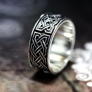Celtic knot ring,knot jewelry,Celtic Band Ring,Sterling Silver 925 Black oxidize.(RC 005)