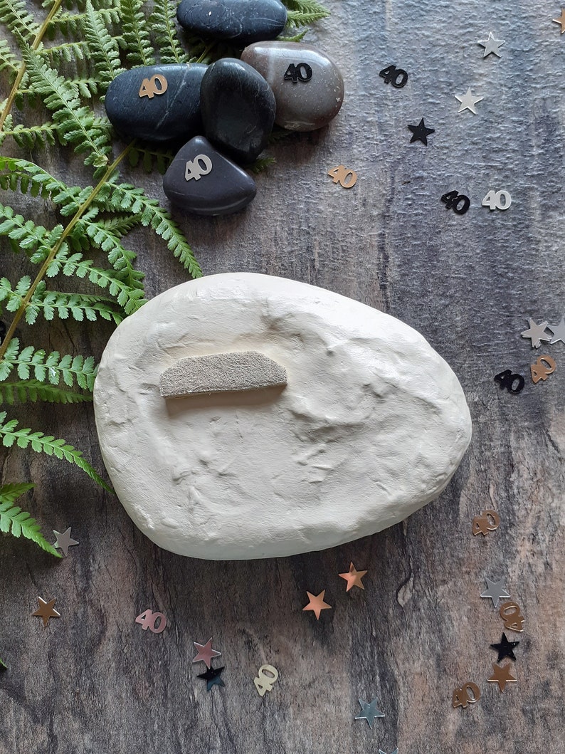 Anniversary gift for wife, For husband, Love token for partner, I be lost without you gift, Love pebble image 6