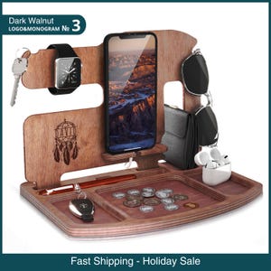 Personalized Docking Station Men, Unique Gift For Him, Phone Charging Station, Custom Phone Stand, Gift For Men, Gift For Him, Gifts For Dad