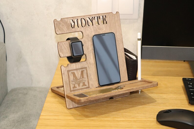 Custom Wood Docking Station - Christmas Gift Ideas: Men's Accessories Organizer image 3
