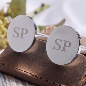 Engraved Round Cufflinks in Gold Silver and Black Finish, Personalized Monogrammed Cufflinks for Wedding Day, Groomsmen Gift Idea