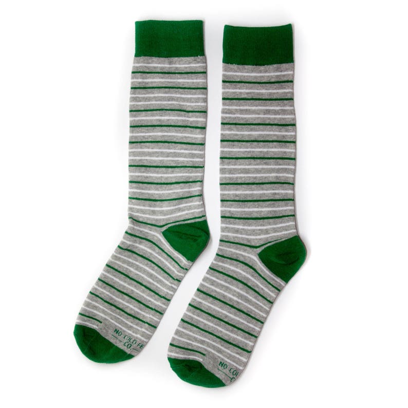 Green Striped Groomsmen Socks, Green Socks for Wedding Party, Wedding Socks for Groomsman Best Man Groomsmen and Groom Gifts