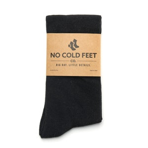 Personalized Black Groomsmen Socks with Custom Labels, Solid Black Socks Groomsmen Gift, Black Wedding Socks for Groomsman, Proposal Gift