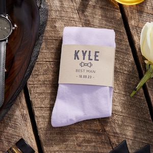 Personalized Lilac Groomsmen Socks with Custom Sock Labels, Solid Lilac Wedding Socks, Light Purple Men&#39;s Dress Socks Sized 8-13