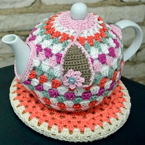Crochet an attractive teapot cover with coaster