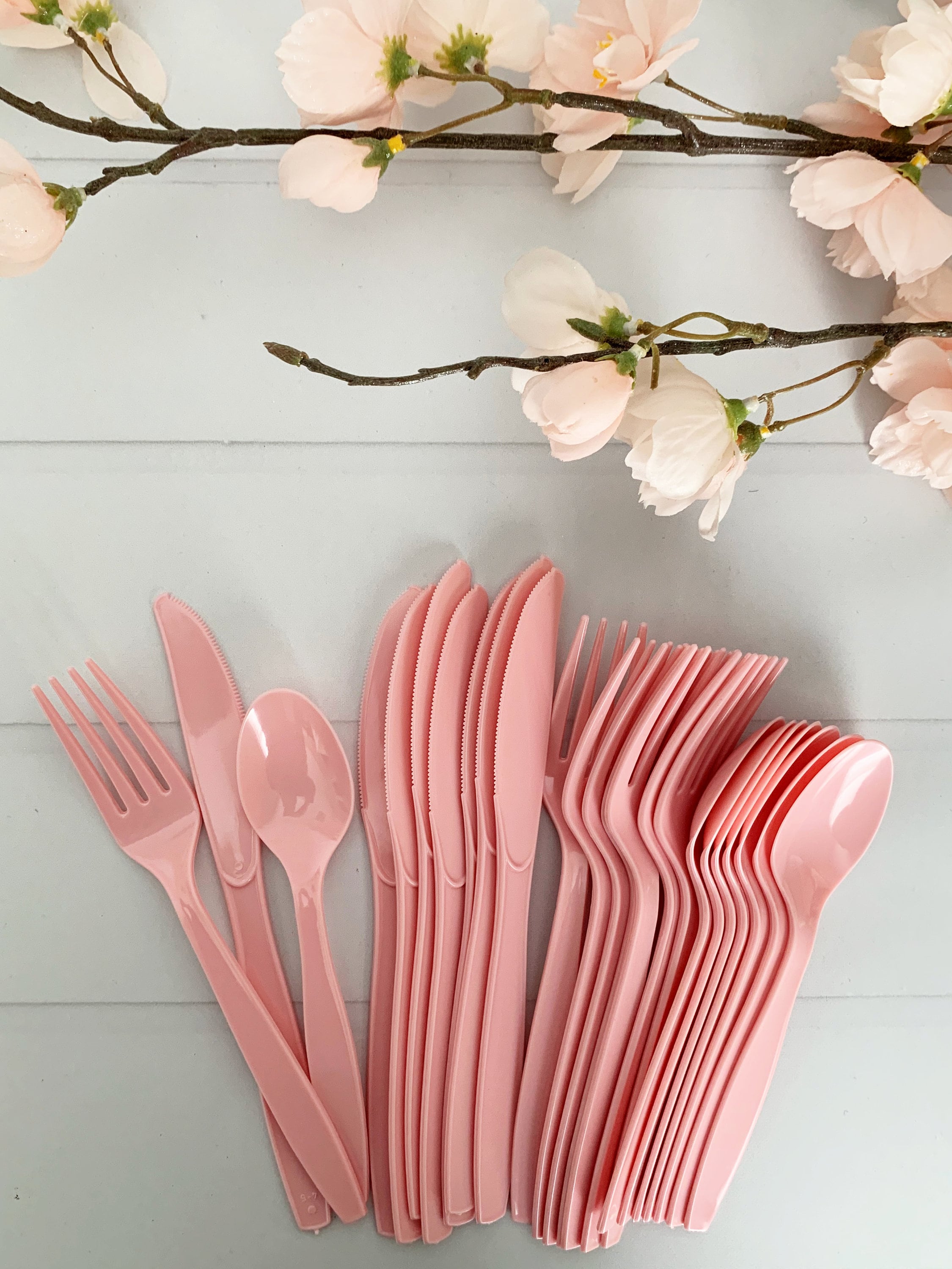 Baby best sale pink utensils