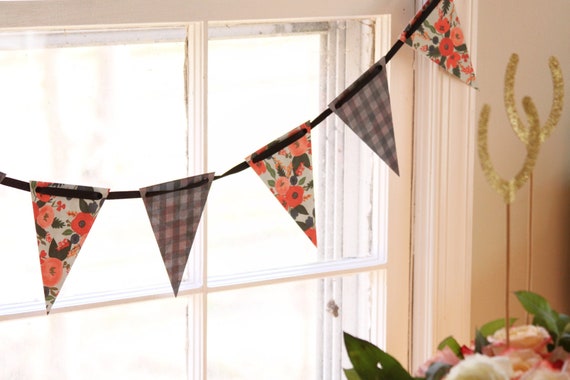 Derby Floral Banner - Tea Party Il_570xn