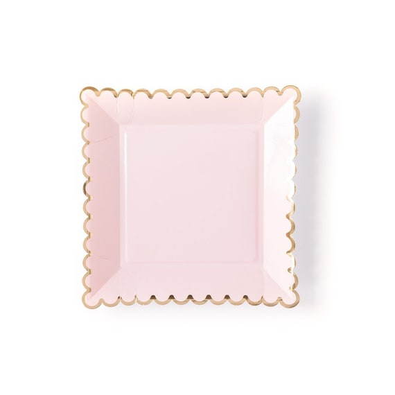 Pale Pink Scalloped 9 Inch Paper Plates 