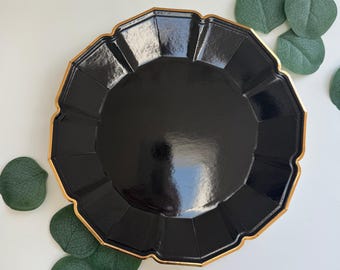 Platos de cena festoneados negros