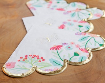 Scalloped Tea Party Napkins