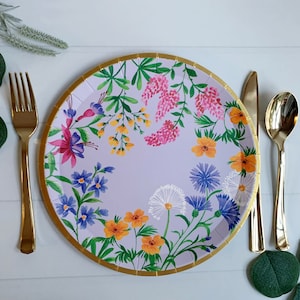 Wildflower Garden Party Dinner Plates | Set of 10 Paper Party Plates in Lavender with Floral Design