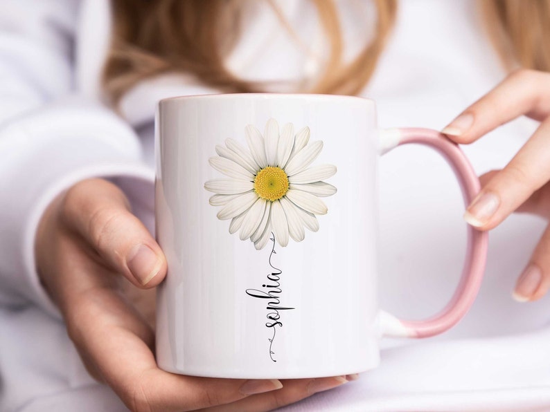 Personlig prästkragemugg: Anpassad kaffekopp med vildblommor 11oz White w/ Pink