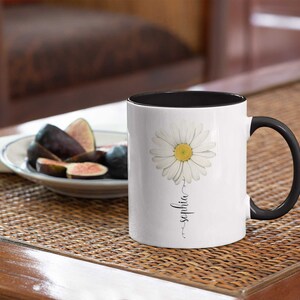 Personlig prästkragemugg: Anpassad kaffekopp med vildblommor 11oz White w/ Black