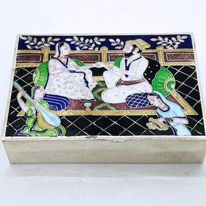 Antique large Indian sterling silver and enamel Mughal style box - mid 1900s - India Rajasthan 103 g - size 9 cm