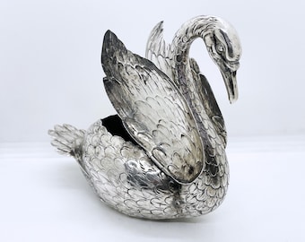 Antique swan-shaped centerpiece with articulated wings, Germany, Hanau, early 1900s - Rare collector&#39;s item, Neresheimer & Sohne
