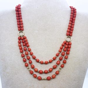 Multi-strand necklace of natural Mediterranean red coral from Sardinia and 18Kt gold - natural corallium rubrum coral
