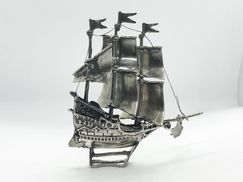 Beautiful model of Galleone Pirate 3-massaid veil in silver microfusion 925 Italy 60 collectible silvers