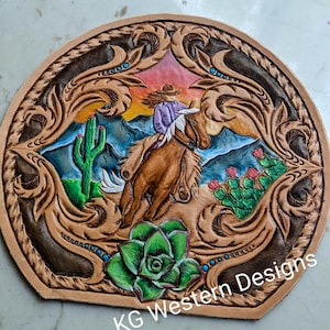 Cena de montanha de cactos do deserto - Pôr do sol/Pôr do sol - Cowgirl e cavalo - Padrão de design de ferramentas de escultura em pergaminho ocidental em PDF