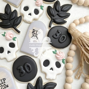 1 Dozen R.I.P 20&#39;s Thirty Skulls Tombstone Black Florals Decorated Sugar Cookies
