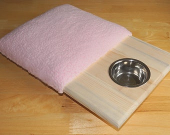 Combo Padded Cat Shelf Perch Sherpa Plush Fabric Double Cat Bowl Feeder Waterer Hand Made Crafted Wood Wall Mounted Cat Bed Feeder Platform