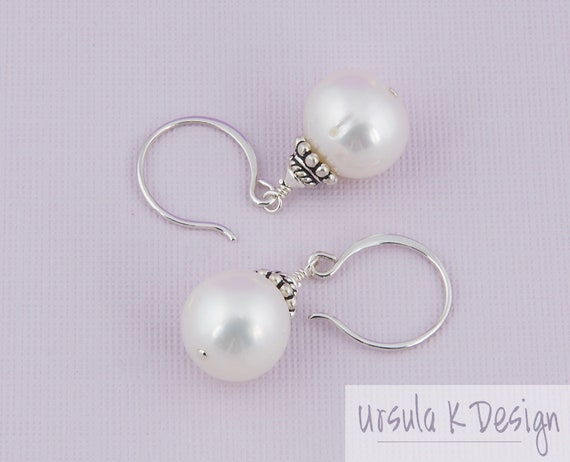 Beautiful pearl earrings for dailywear - Simple Craft Idea