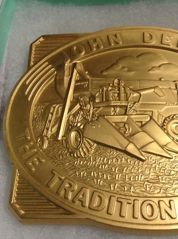 John Deere belt buckle "The Tradition Continues",… - image 3
