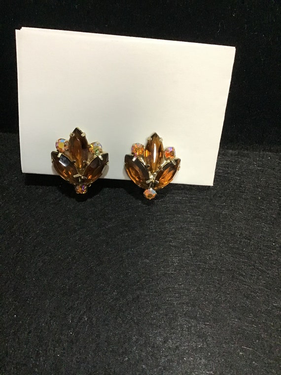 Signed Weiss brown topaz and amber rhinestone bro… - image 6