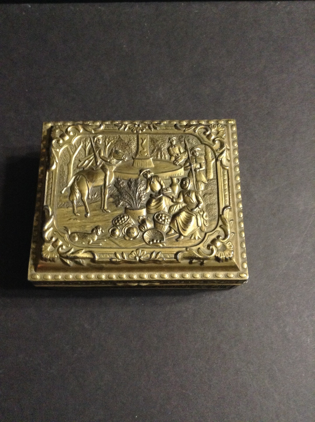 【美品】THE SIDE UP BOX & TABLE-CLASSIC- Peking-Grand-Framed-Square-