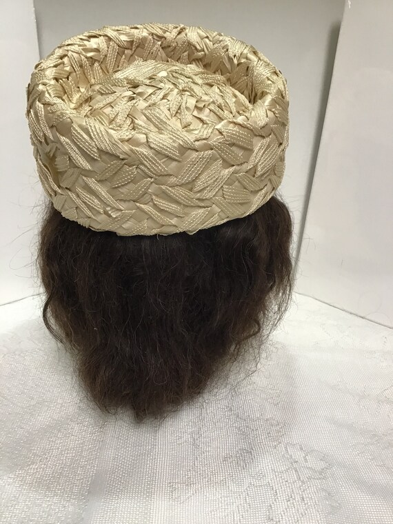 Vintage Vogue Mont woven straw-ribbon pillbox hat… - image 3