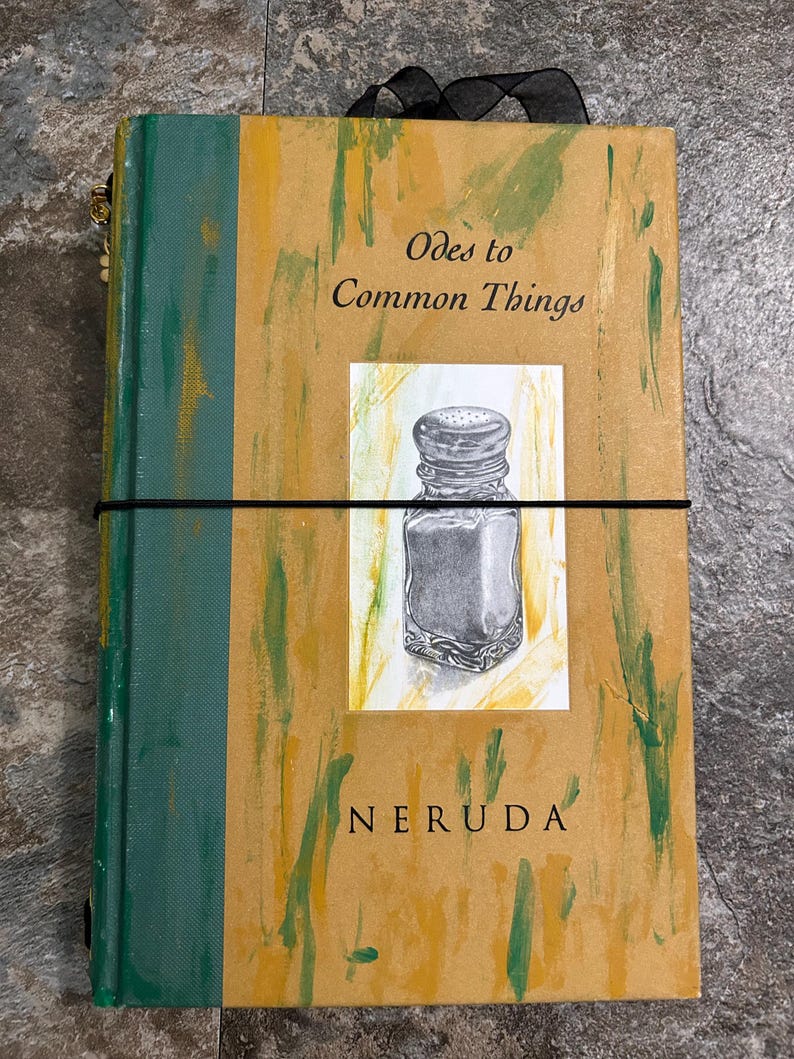 Oda a las cosas comunes Libro intervenido, diario basura, cuaderno
