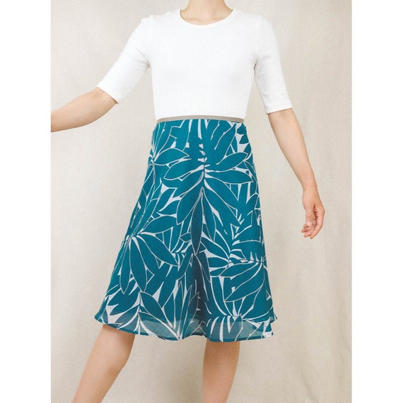 Dark sea green skirt with tropical print / Japanes