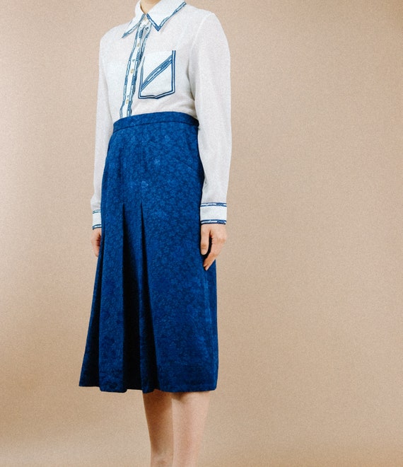 Royal blue textured floral skirt / Japanese Vinta… - image 9