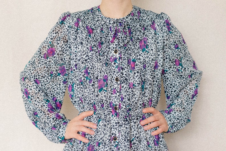 Black and white dress with abstract prints and florals Japanese Vintage Floral dress Polka dot dress Long sleeves Size S-M
