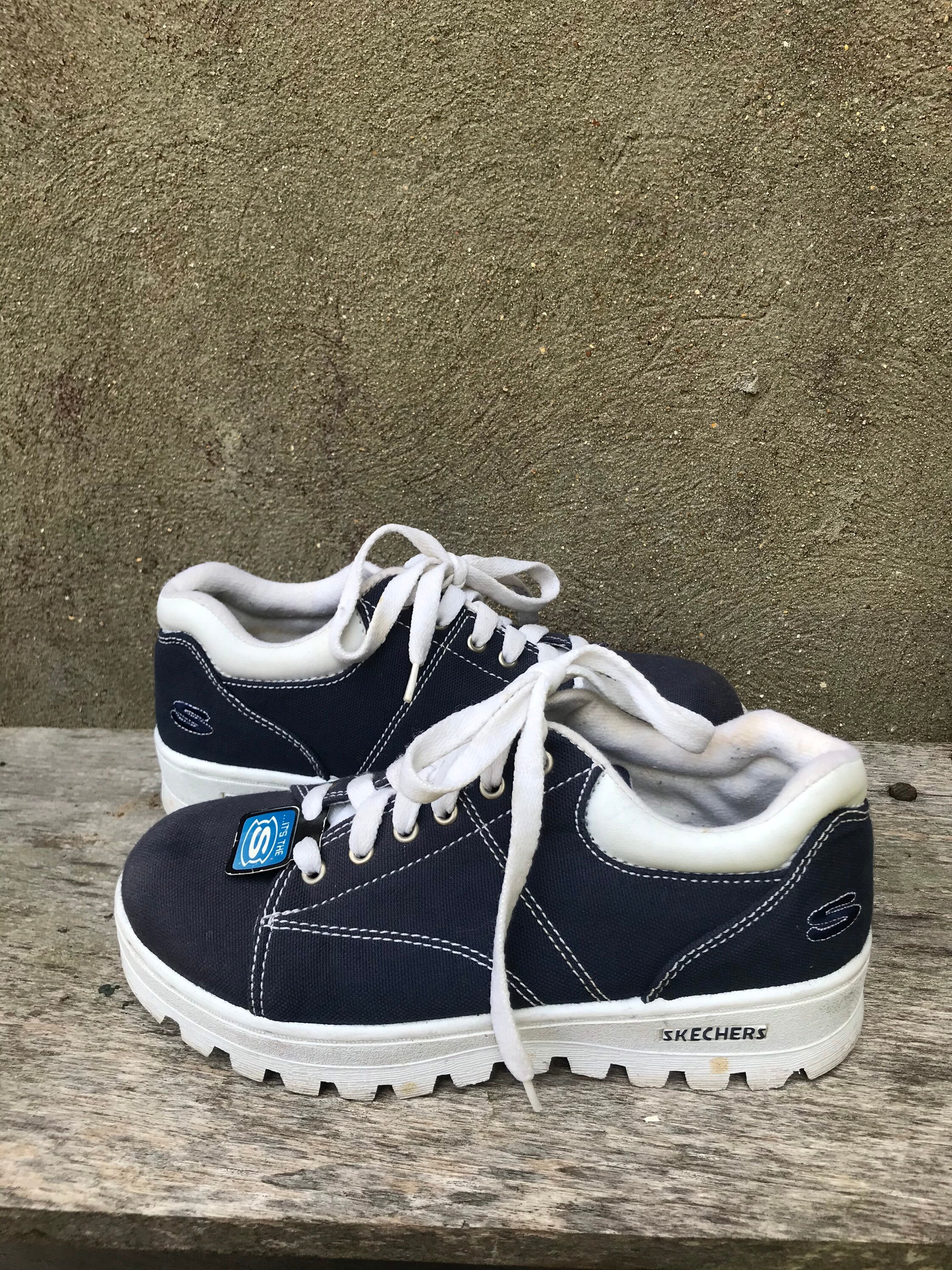90s skechers hot sale
