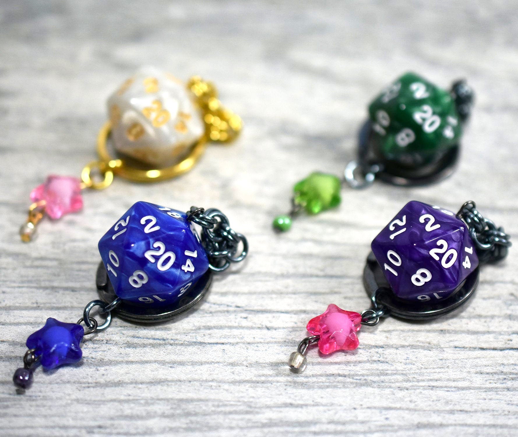 D20 Dice Necklace - EirynaElf's Ko-fi Shop - Ko-fi ❤️ Where creators get  support from fans through donations, memberships, shop sales and more! The  original 'Buy Me a Coffee' Page.