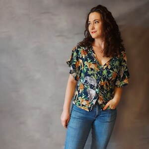 Blouse top Mar, pattern and sewing instructions in DIN A4 for printing size 34 to 44 image 2