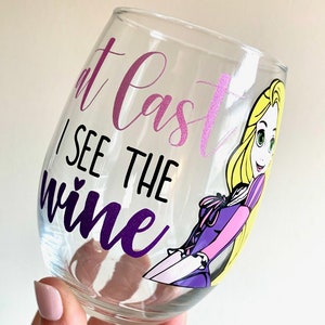 At Last I See the Wine Wine Glass, Tangled Wine Glass, Rapunzel Wine Glass, Dis Wine Glass, Dis Gift, Rapunzel Gift, Tangled, Wine