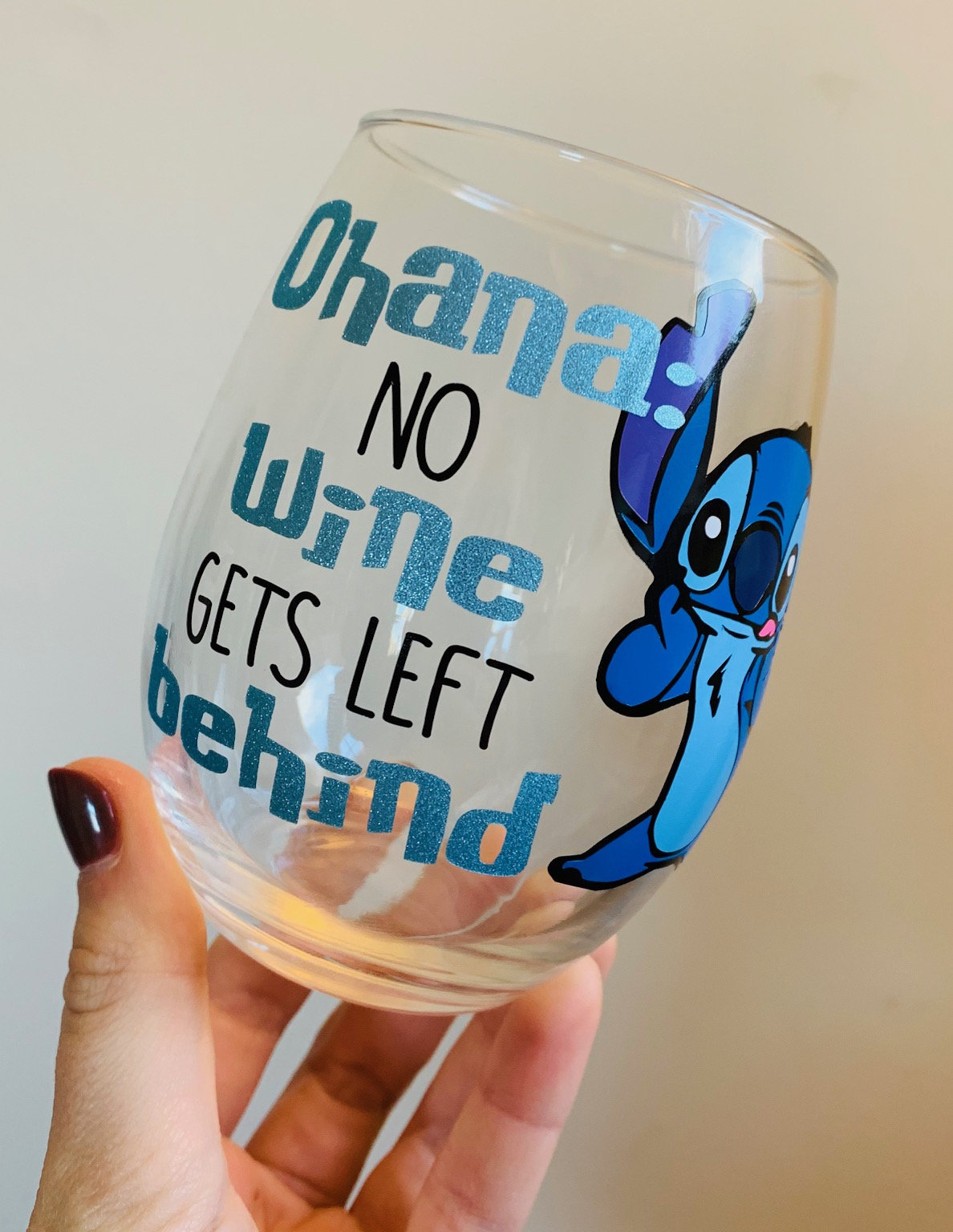 Blue Alien Wine Glass, Stitch Inspired Wine Glass, Stitch Wine Glass, Wine  Glass, Ohana Wine Glass, Dis Inspired Wine Glass, Dis Gift 