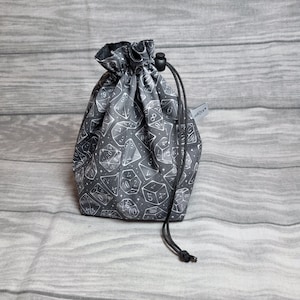 XXL Würfelbeutel Black Dice mit Unterteilungen für bis zu 250 Würfel