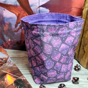 XXL Würfelbeutel Purple Dice mit Unterteilungen für bis zu 250 Würfel