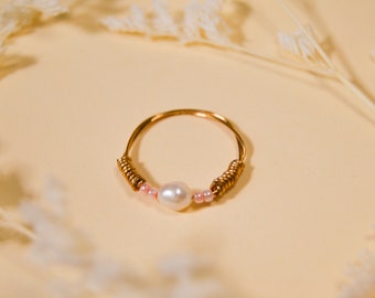 Pink and White Beaded Ring, Handmade Dainty Pastel Pink Ring